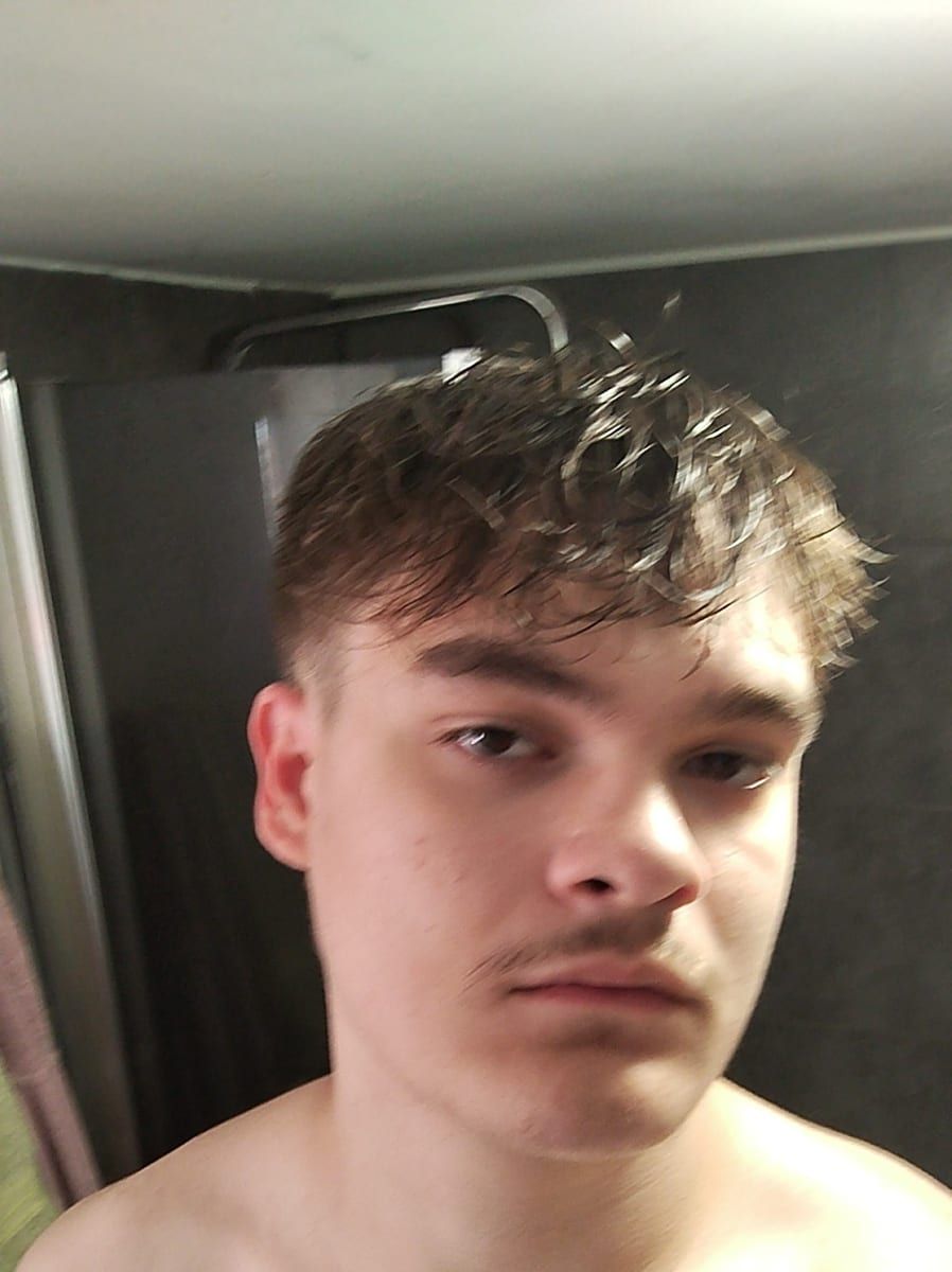 Profil de Faruk